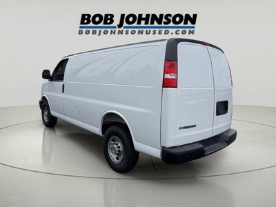 2025 Chevrolet Express Cargo WT