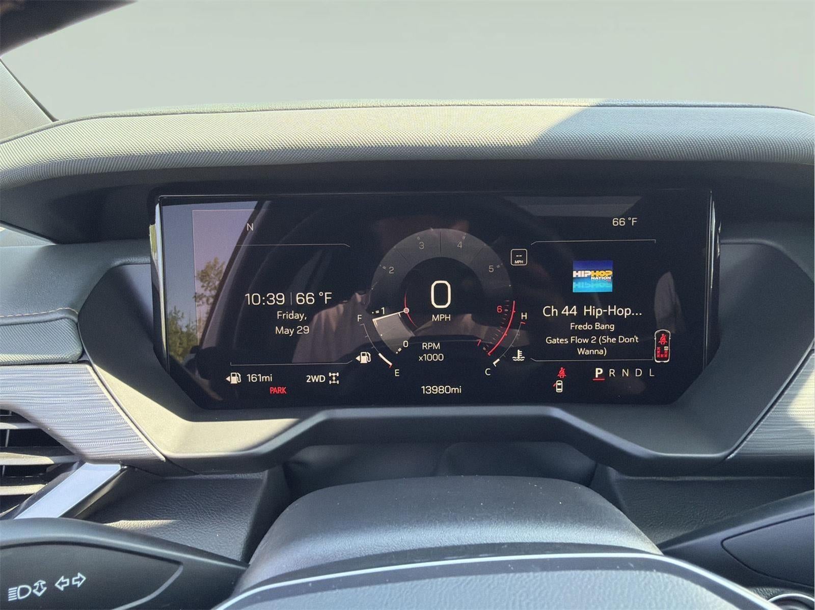 2025 GMC Acadia AT4