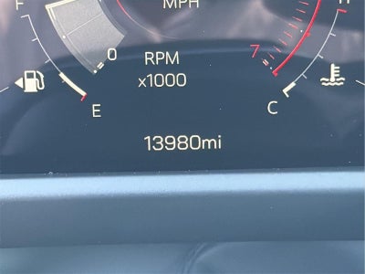 2025 GMC Acadia AT4