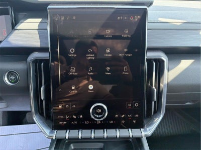 2025 GMC Acadia AT4