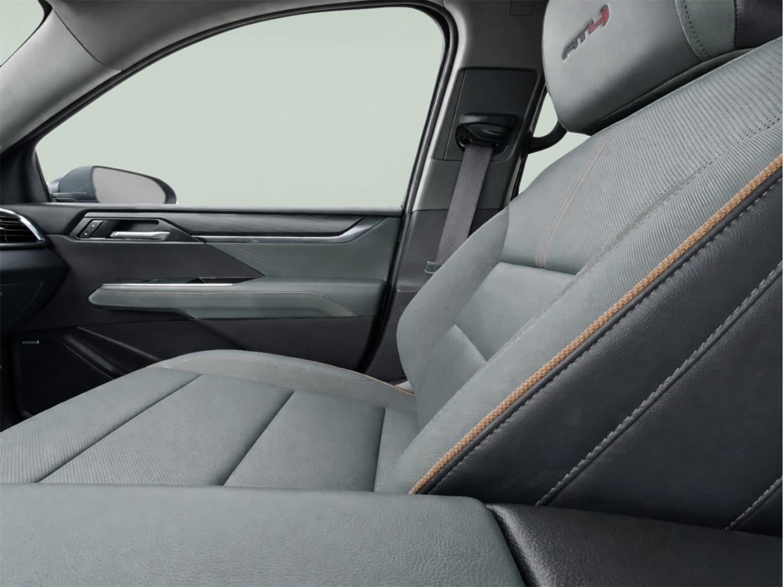 2025 GMC Acadia AT4