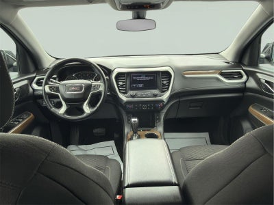 2017 GMC Acadia SLE