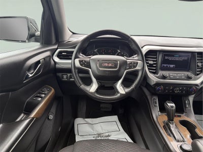 2017 GMC Acadia SLE