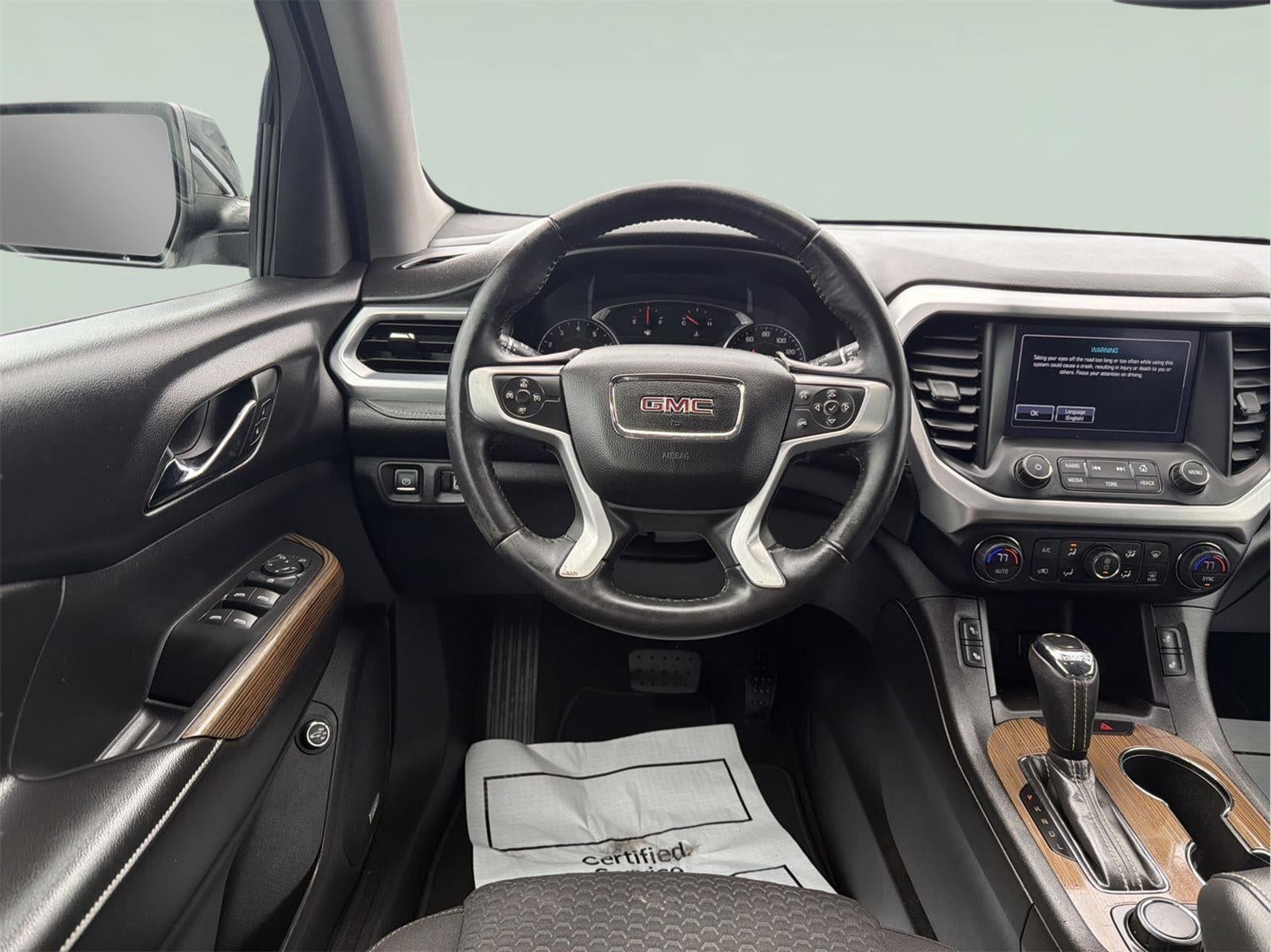 2017 GMC Acadia SLE