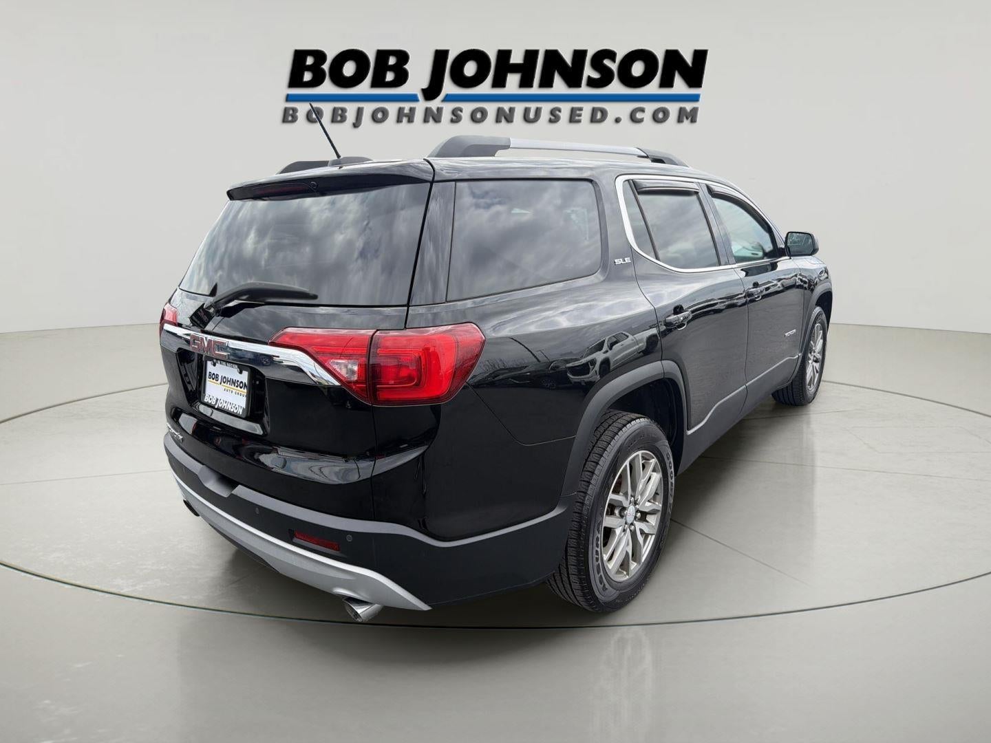 2017 GMC Acadia SLE