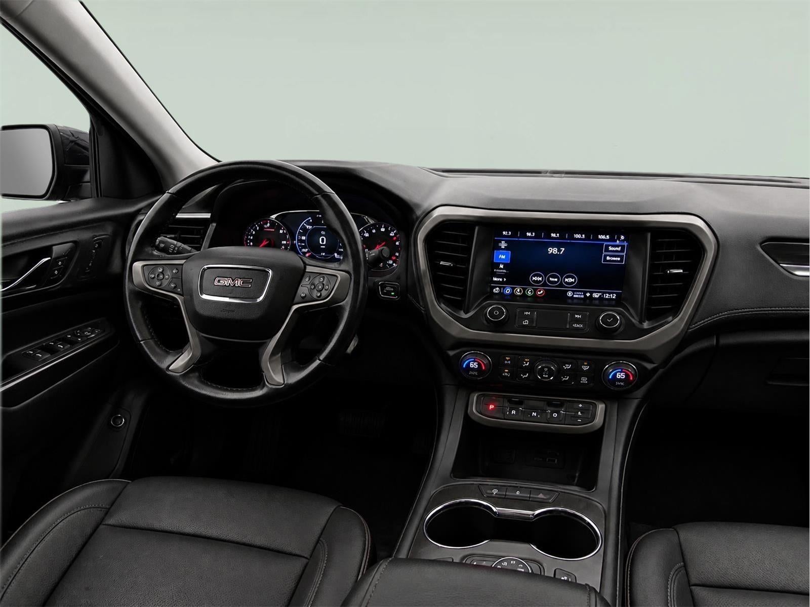 2023 GMC Acadia AT4