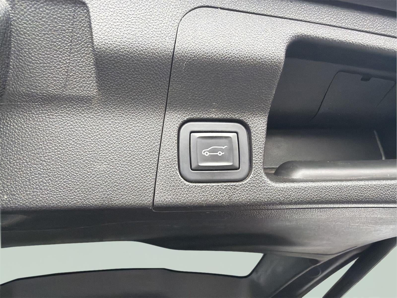2018 GMC Acadia SLT