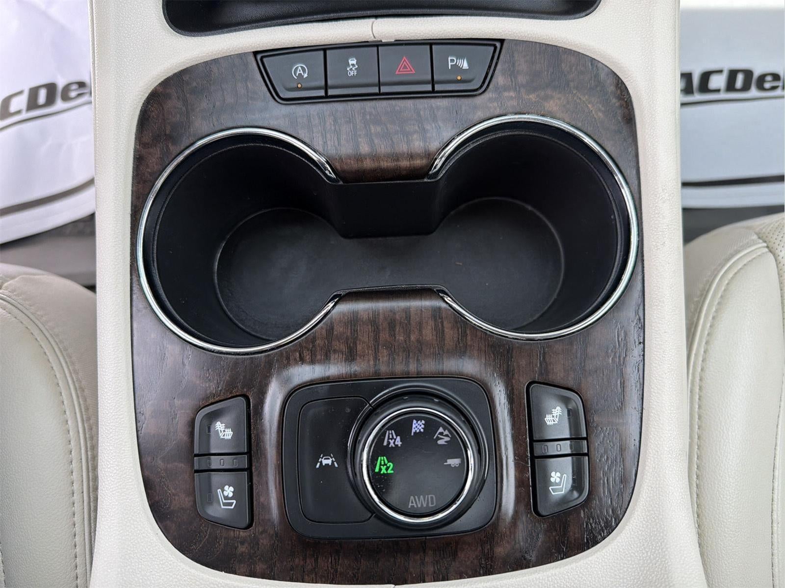 2022 GMC Acadia Denali