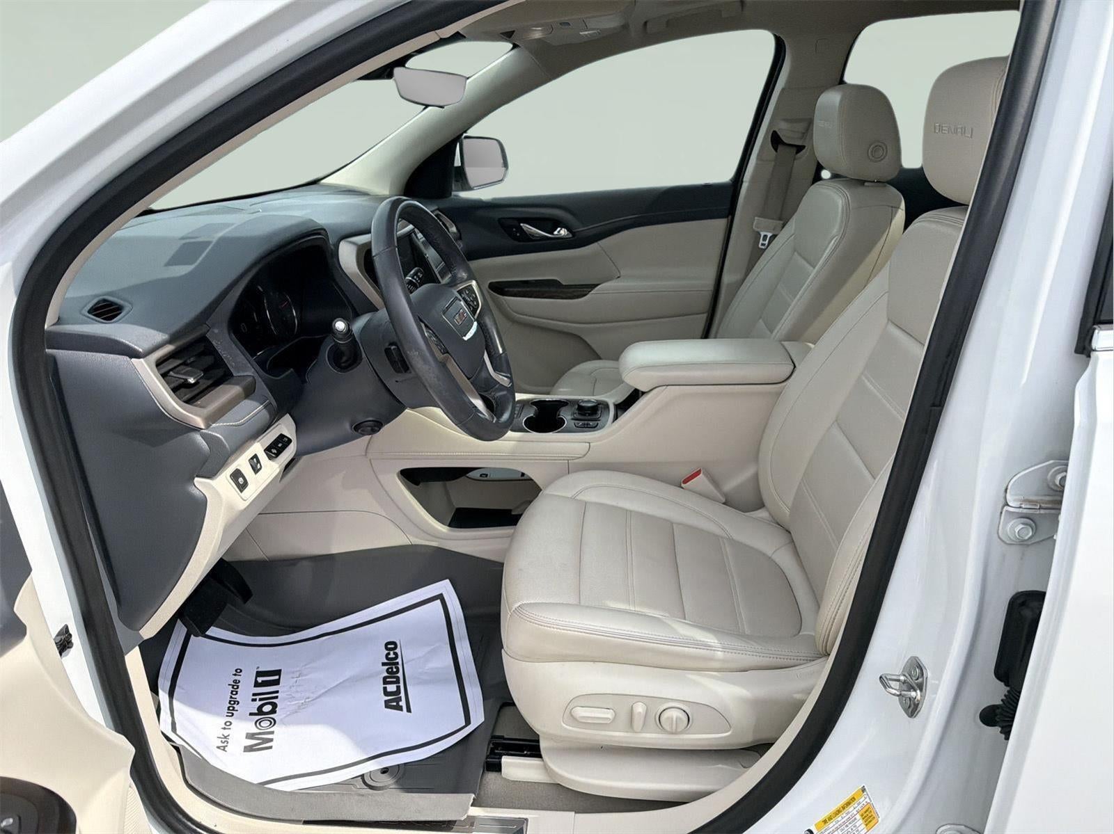 2022 GMC Acadia Denali