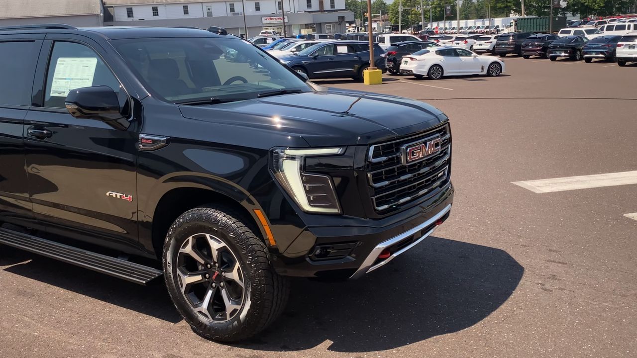 2026 GMC Yukon AT4