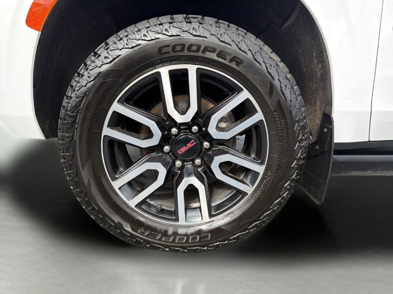 2022 GMC Yukon AT4