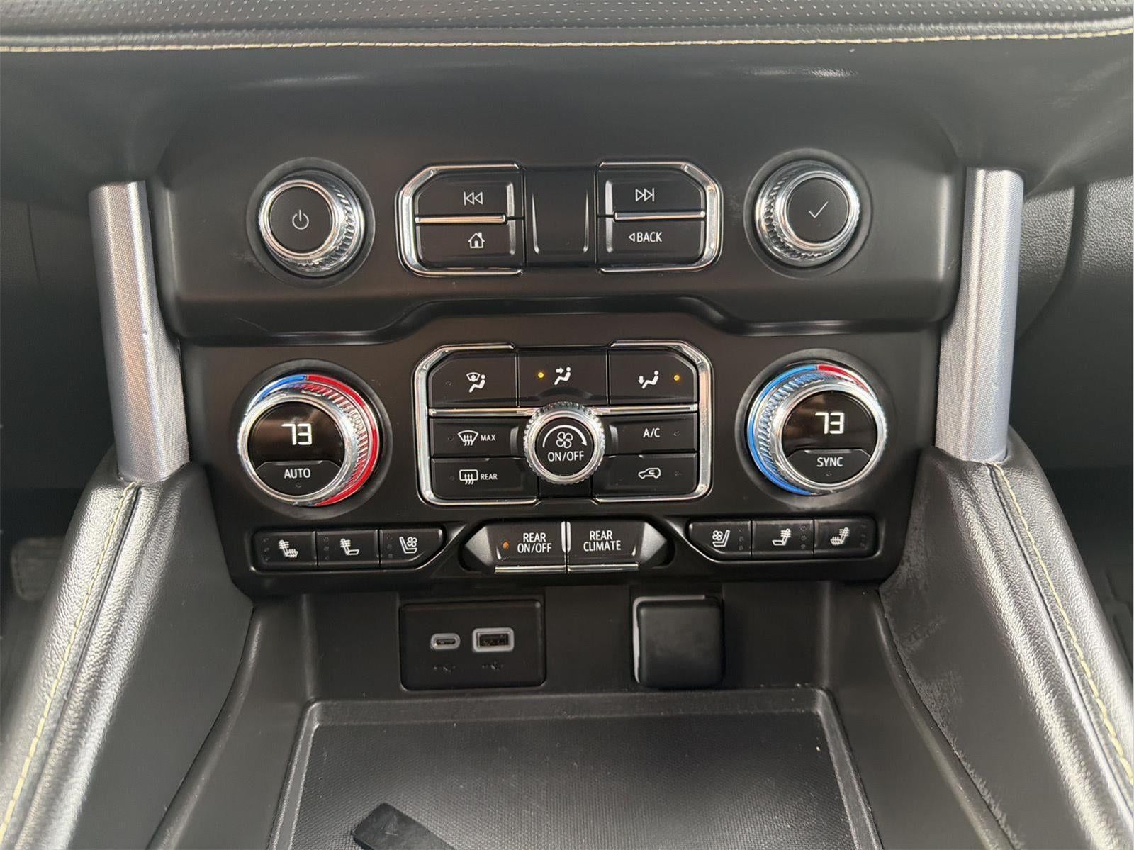 2024 GMC Yukon XL SLT