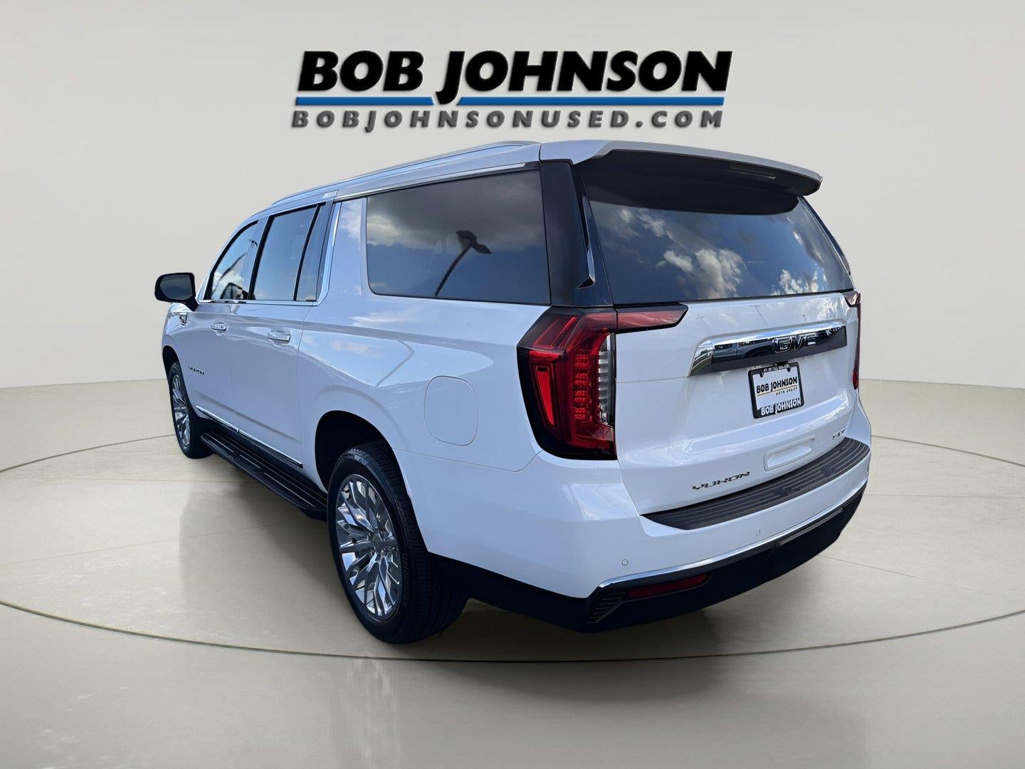 2023 GMC Yukon XL SLT