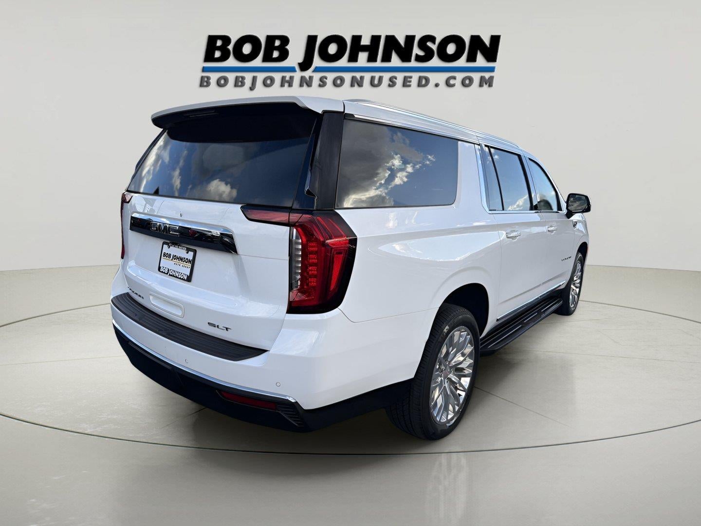 2023 GMC Yukon XL SLT
