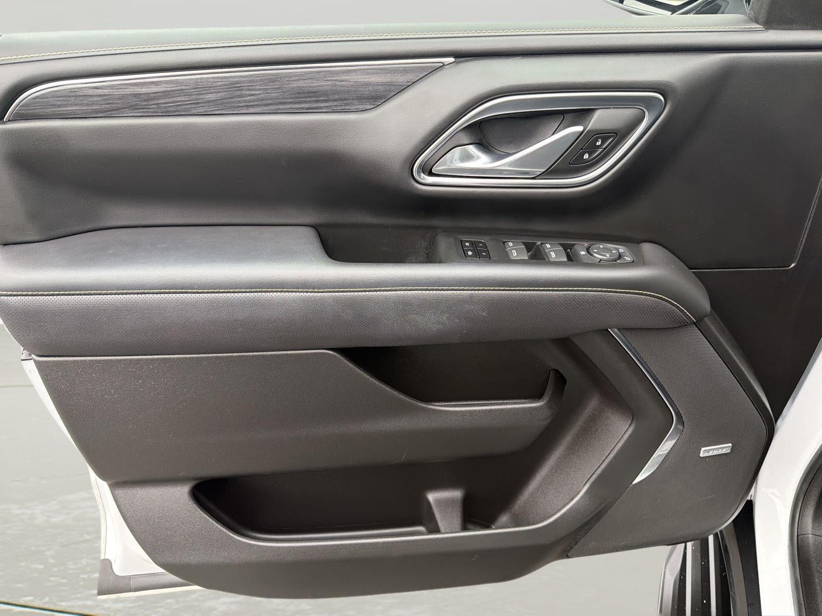 2022 GMC Yukon XL SLT