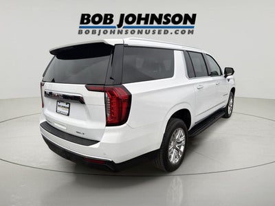 2022 GMC Yukon XL SLT