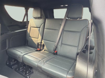 2025 GMC Yukon XL AT4