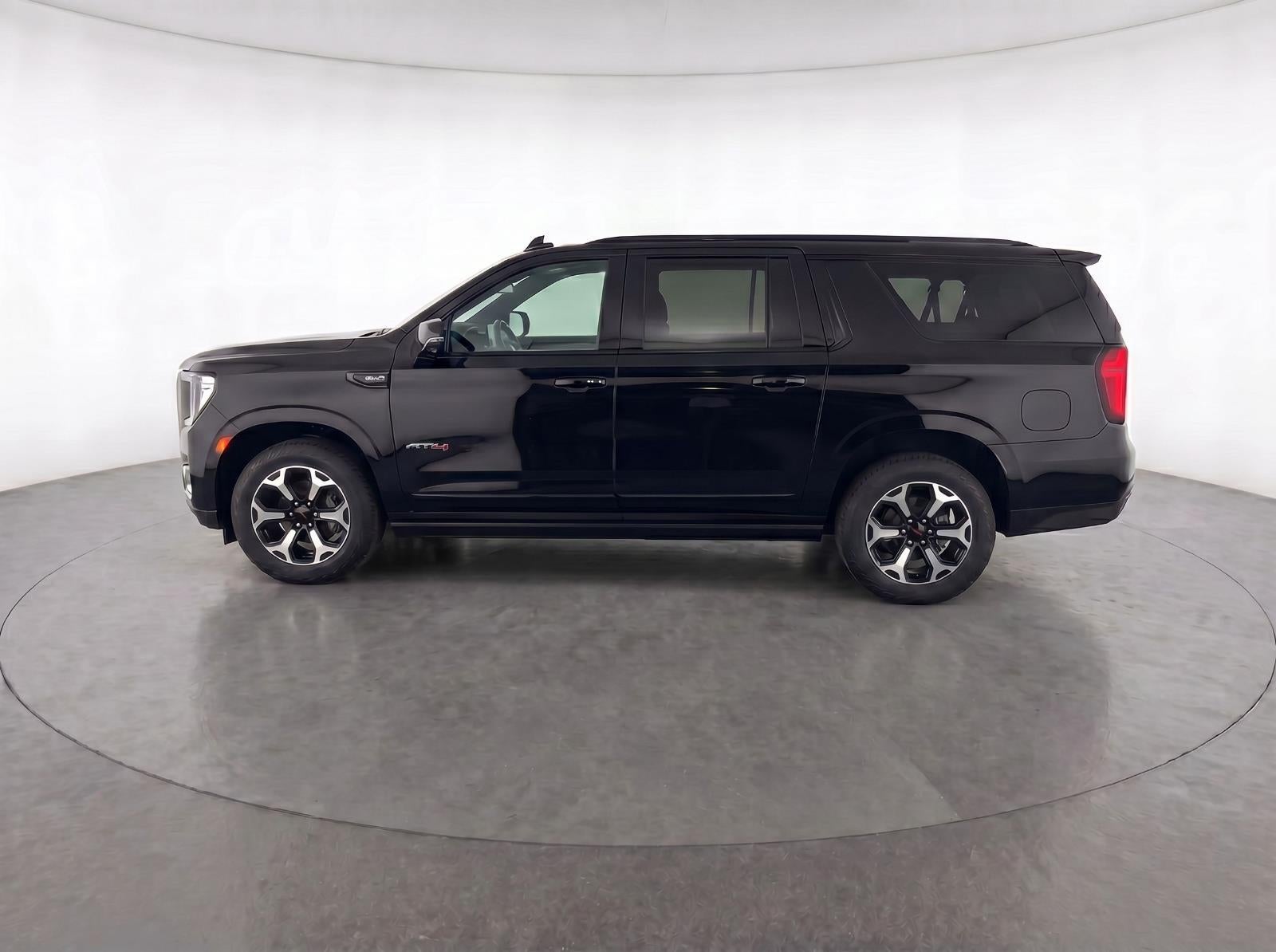 2025 GMC Yukon XL AT4