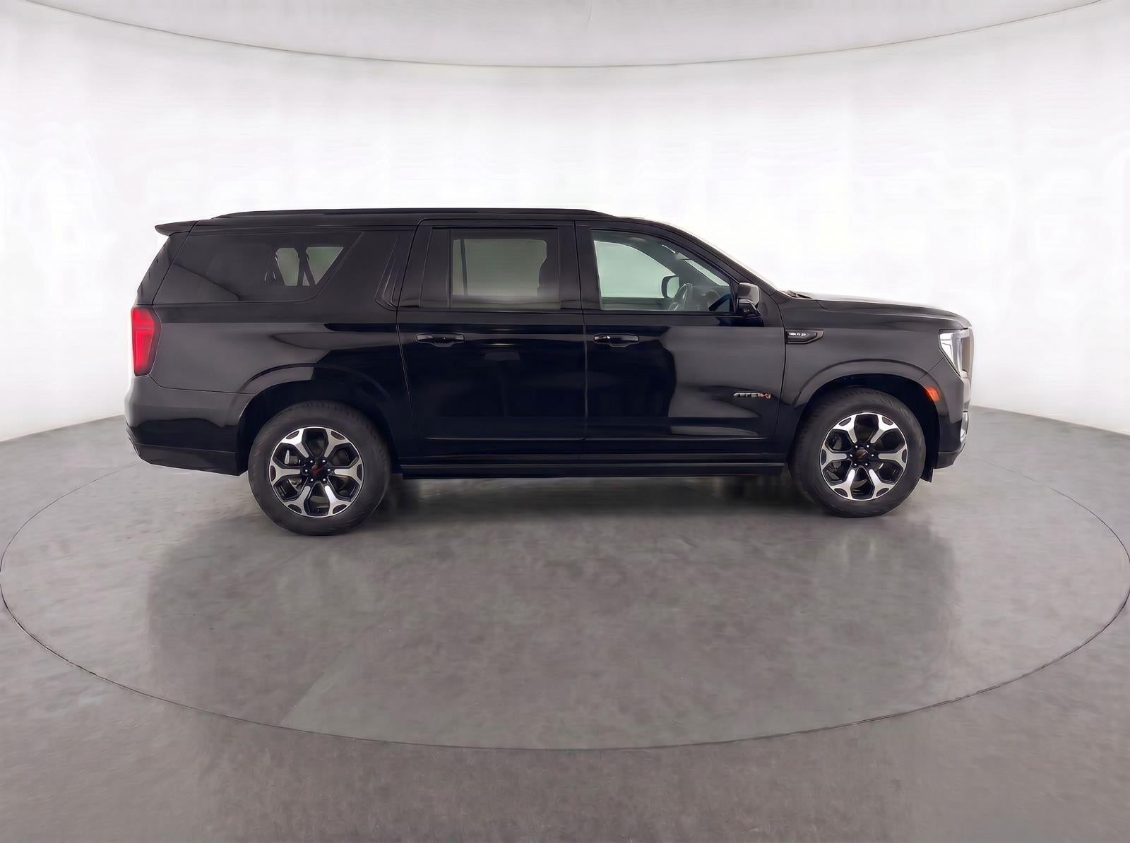 2025 GMC Yukon XL AT4