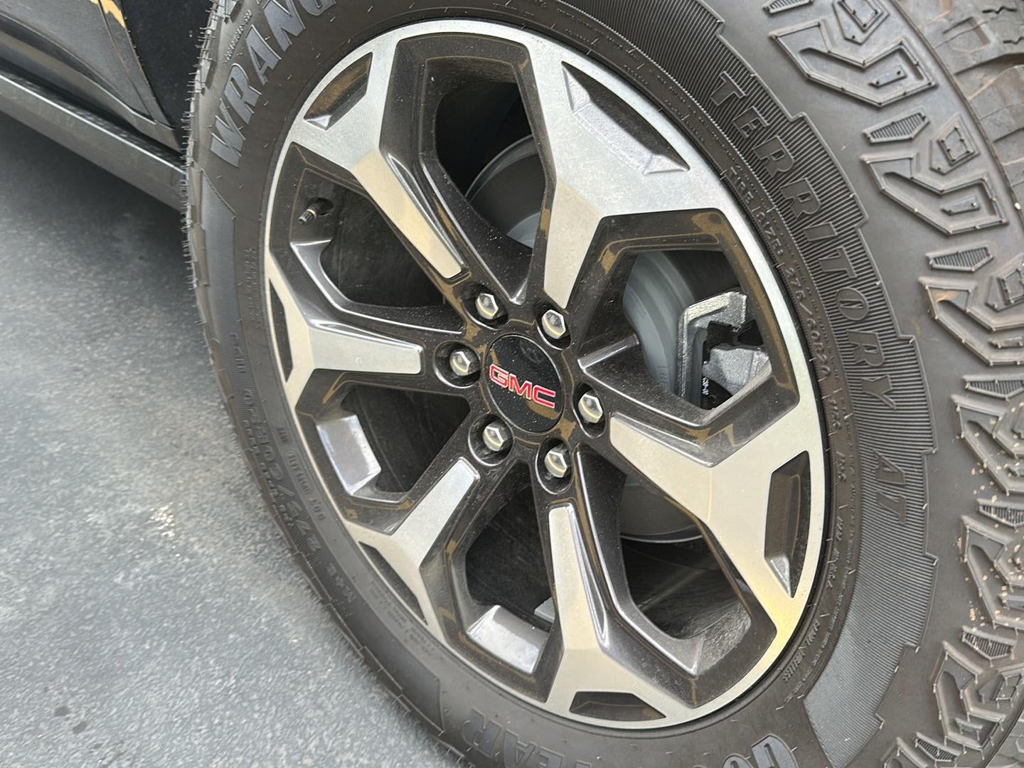 2026 GMC Yukon AT4 Ultimate