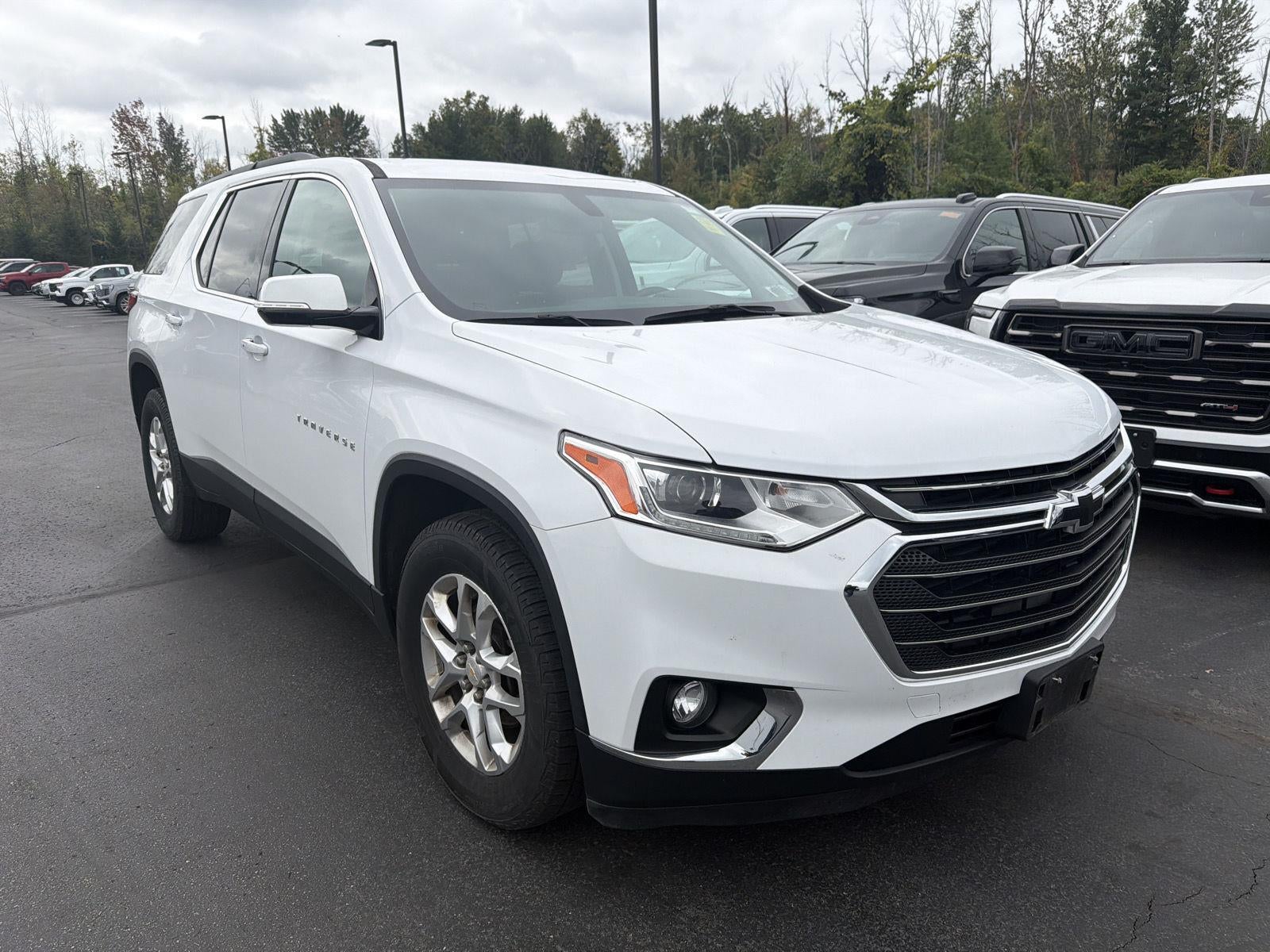2019 Chevrolet Traverse LT Cloth AWD photo