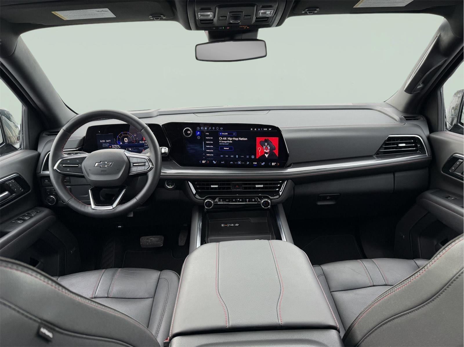 2025 Chevrolet Suburban RST