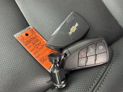 2025 Chevrolet Suburban RST