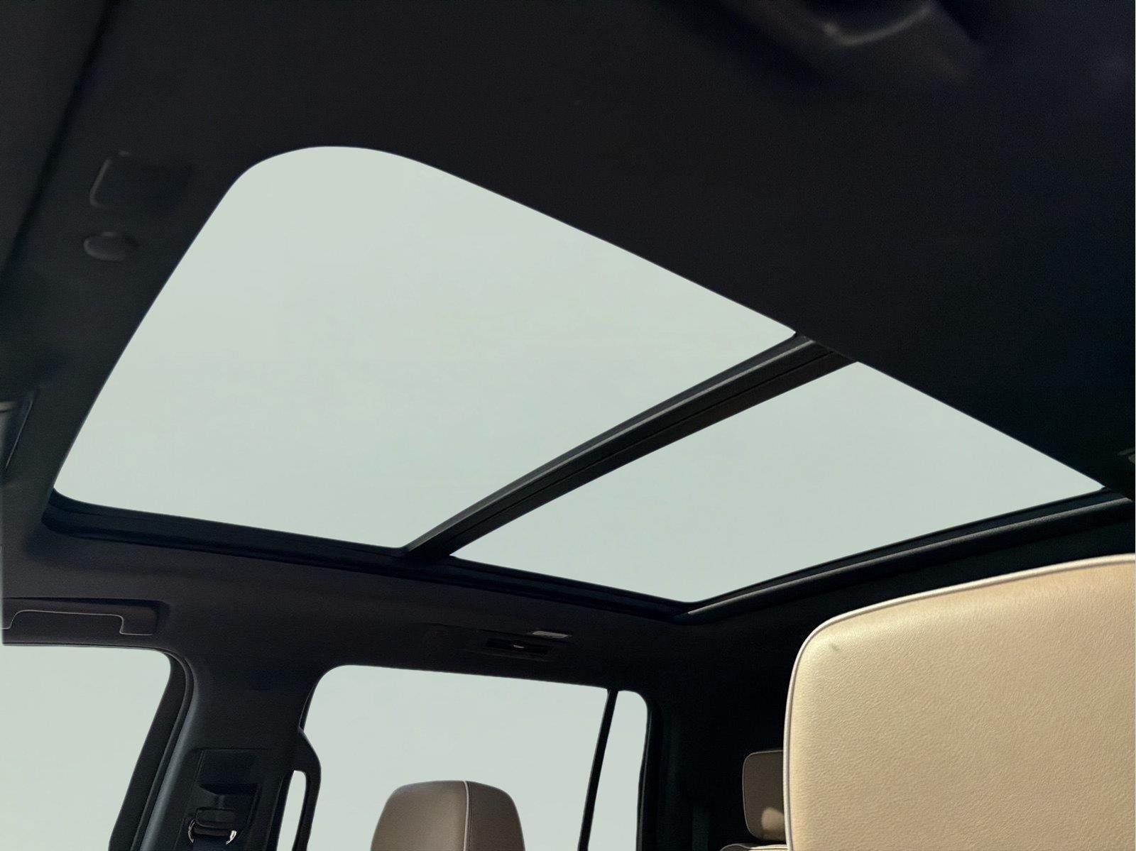 2022 Chevrolet Suburban Premier