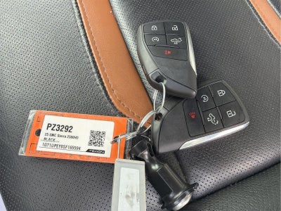 2025 GMC Sierra 2500 HD AT4