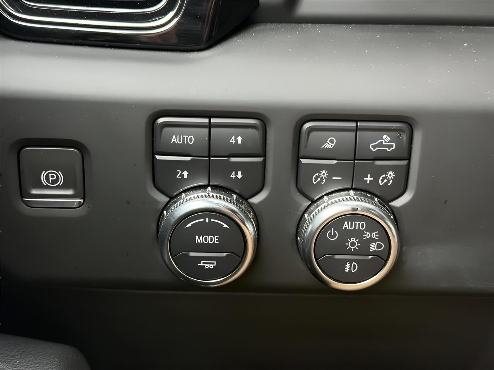 2024 GMC Sierra 3500 HD AT4