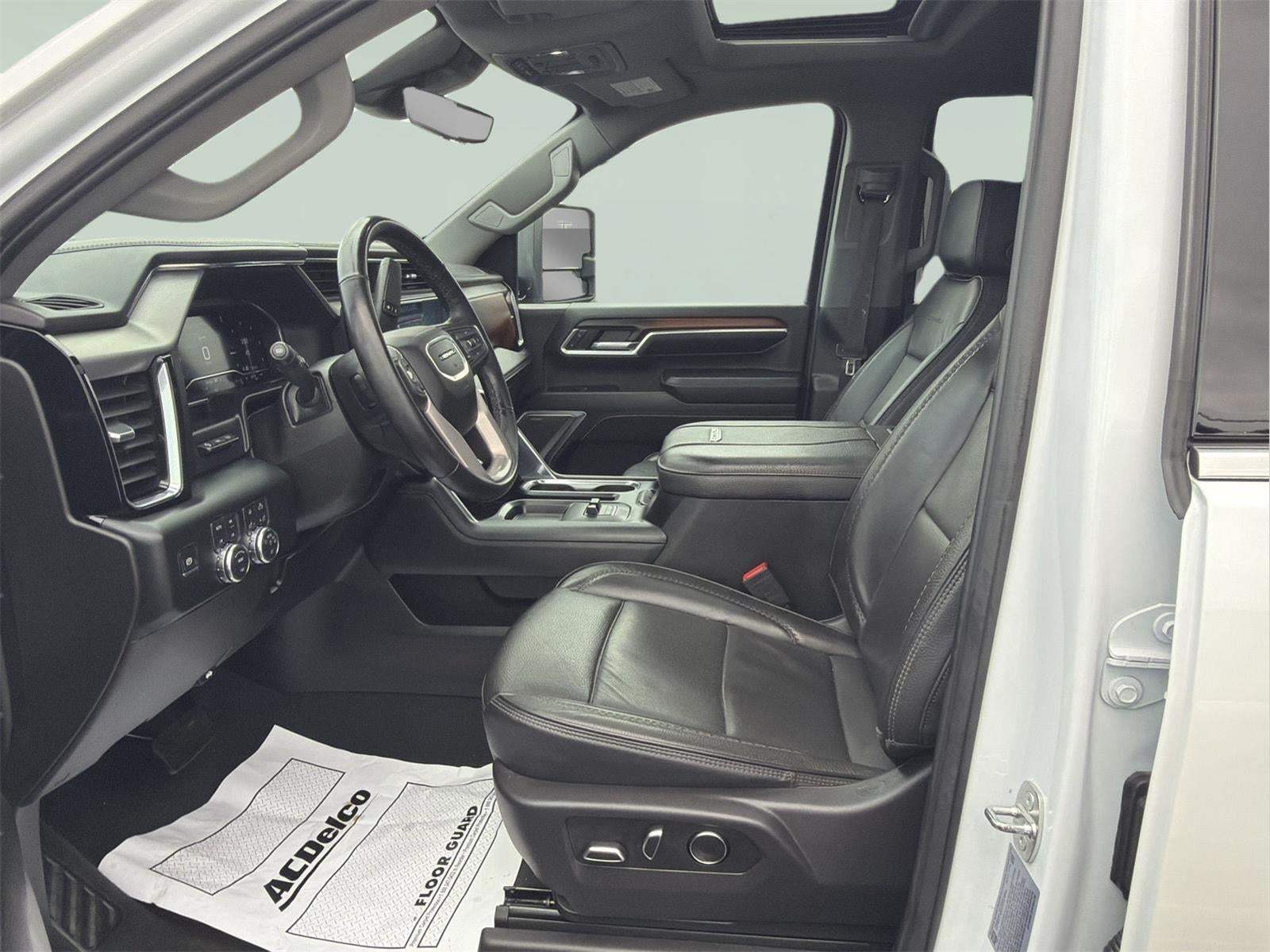 2024 GMC Sierra 3500 HD Denali