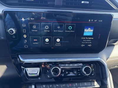 2024 GMC Sierra 3500 HD Denali