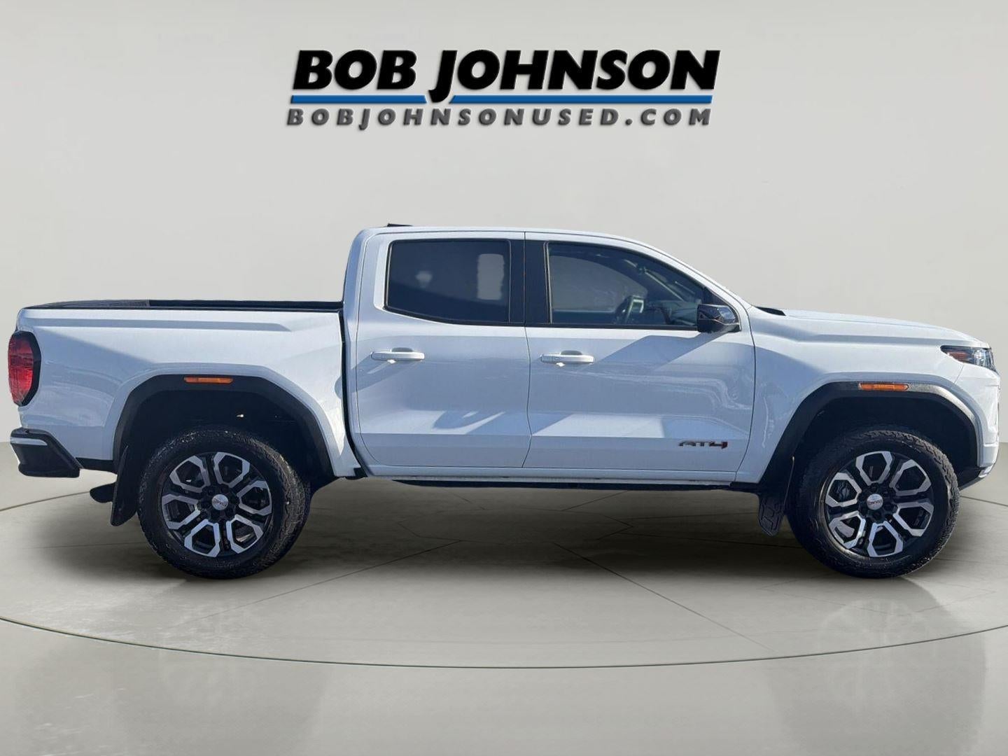 2024 GMC Canyon AT4