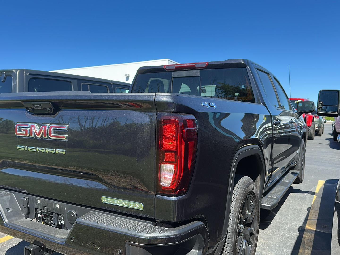 2026 GMC Sierra 1500 Elevation