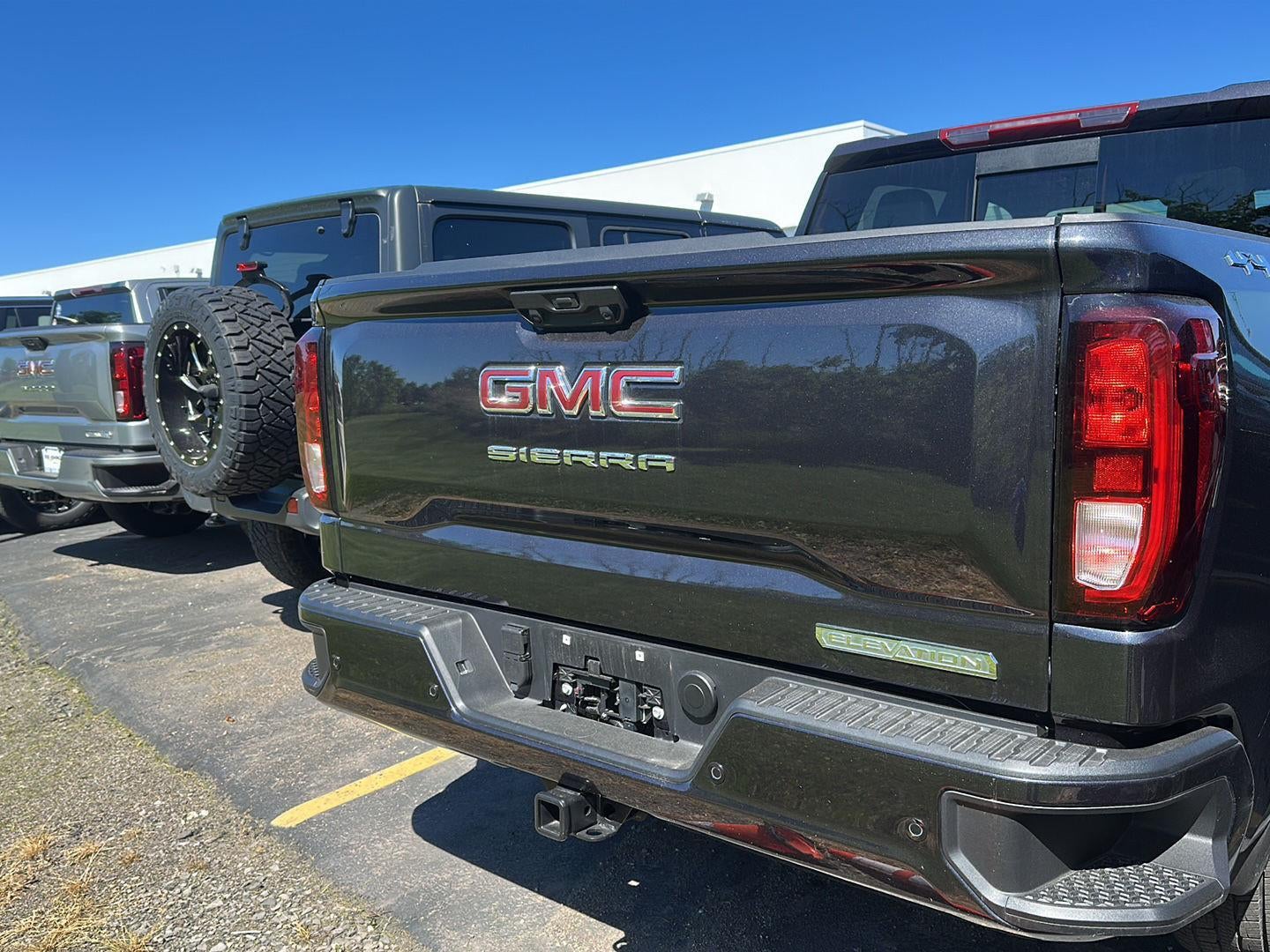 2026 GMC Sierra 1500 Elevation