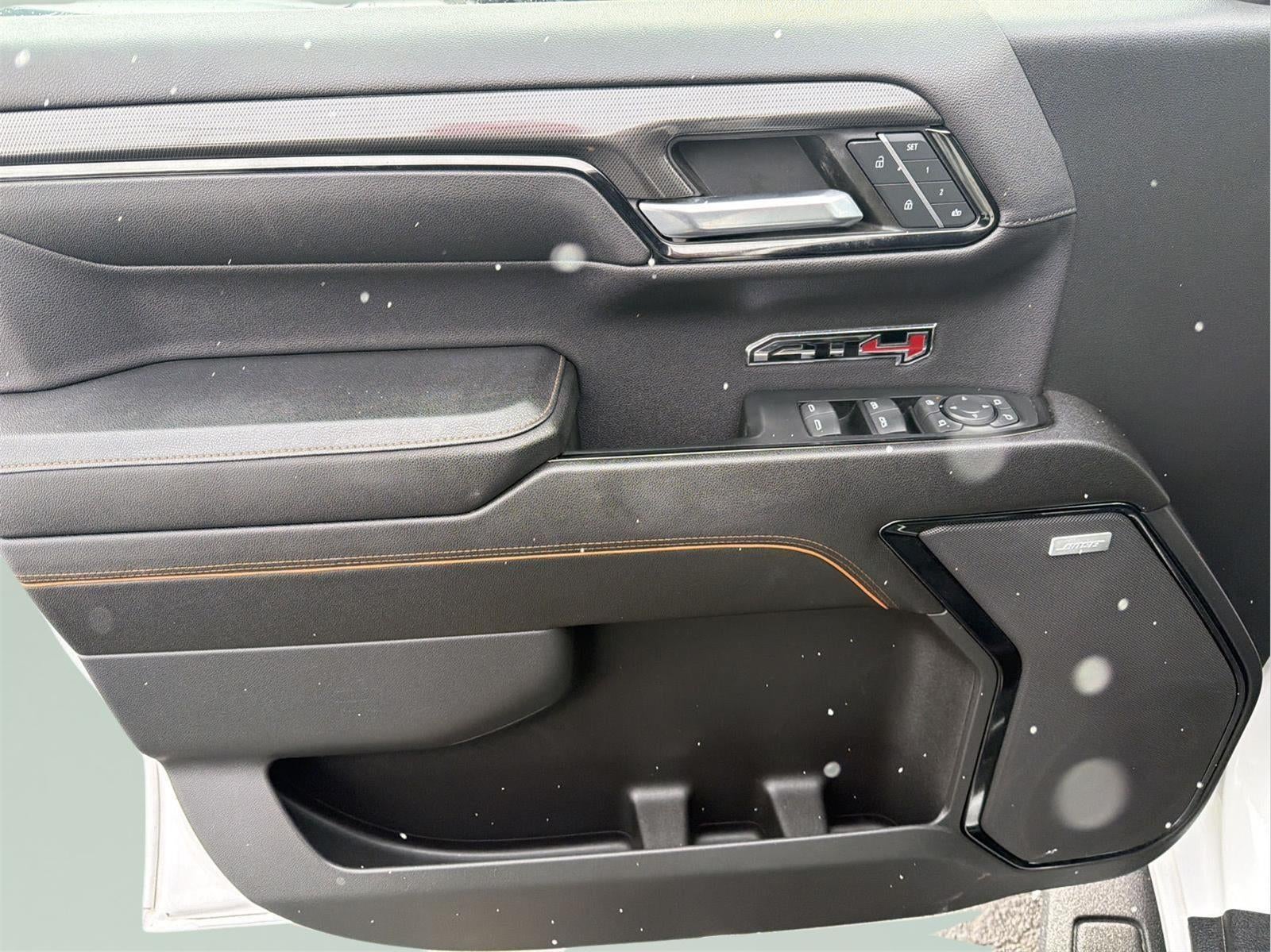 2023 GMC Sierra 1500 AT4