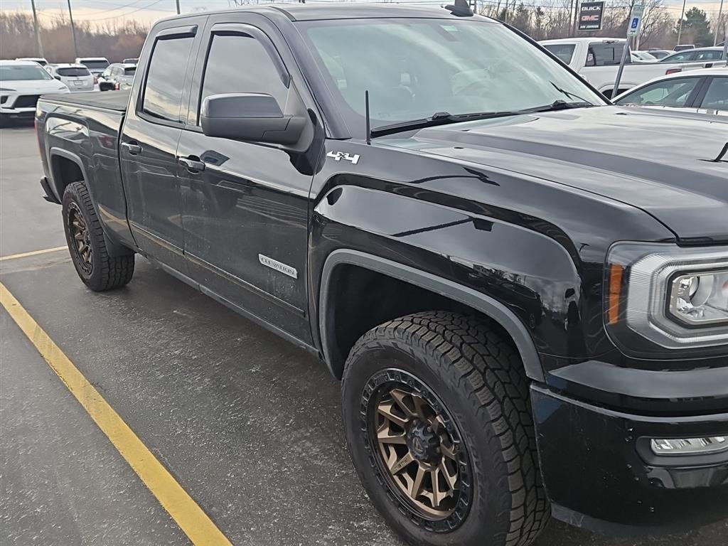 2017 GMC Sierra 1500 4WD Double Cab 143.5"