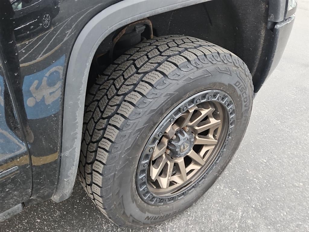 2017 GMC Sierra 1500 4WD Double Cab 143.5"