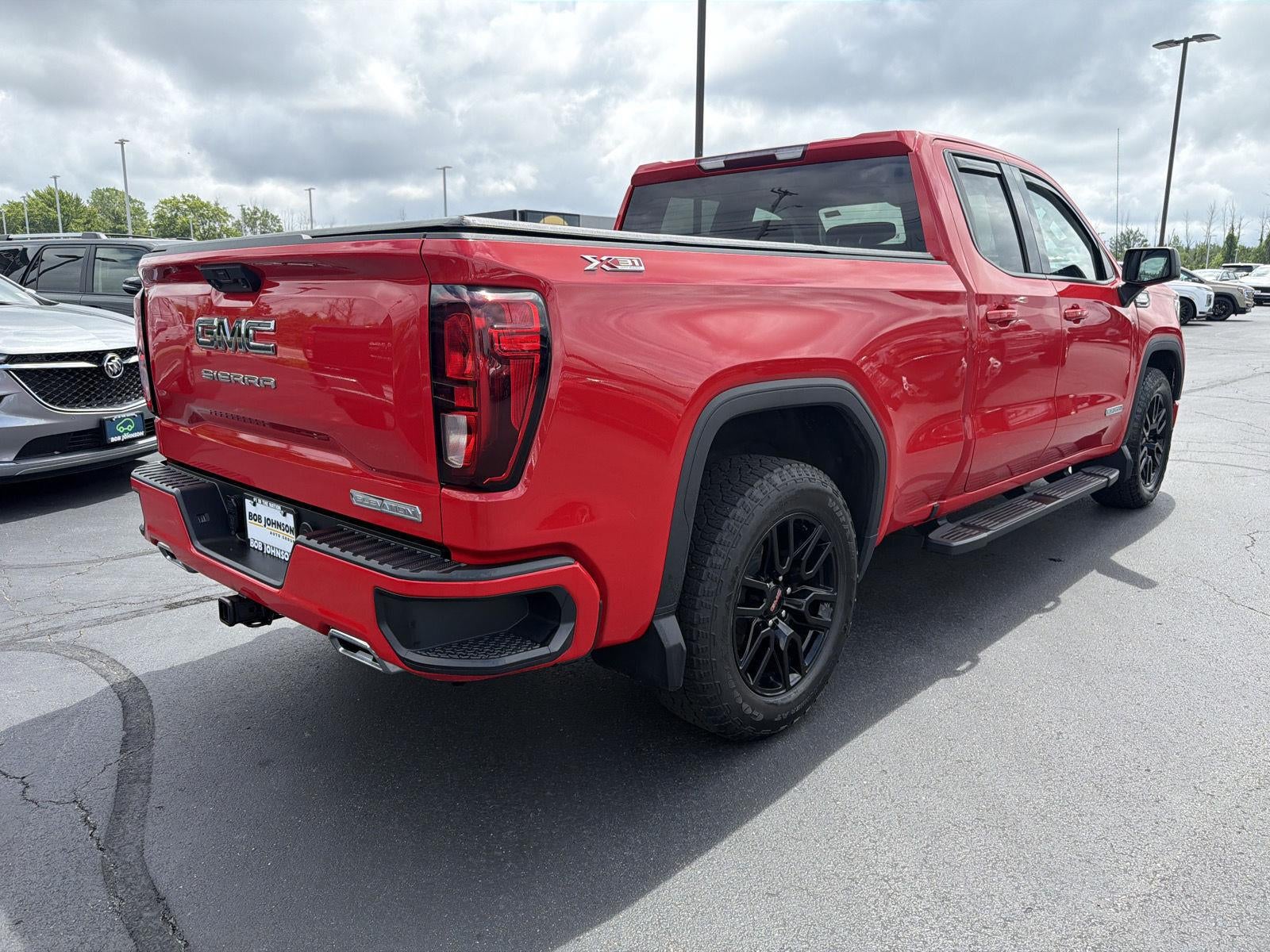 2023 GMC Sierra 1500 Elevation