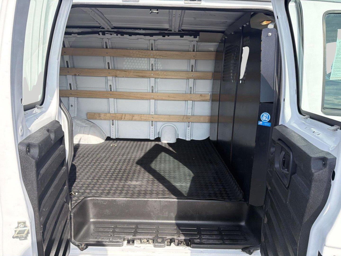 2025 GMC Savana Cargo Work Van