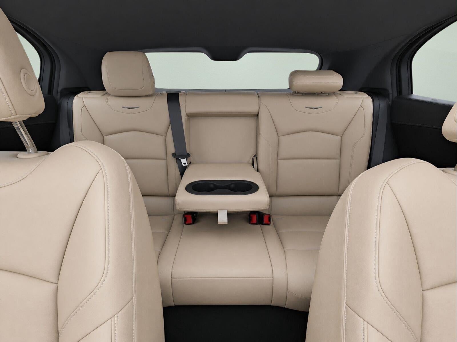 2024 Cadillac XT4 Luxury