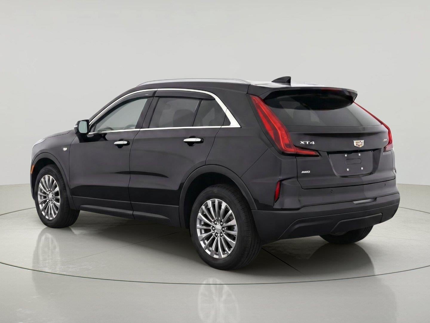 2024 Cadillac XT4 Luxury