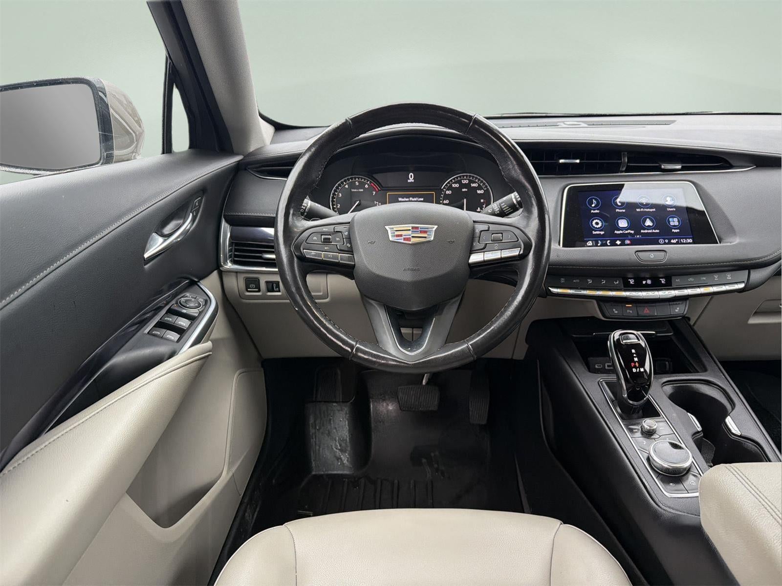 2023 Cadillac XT4 Luxury