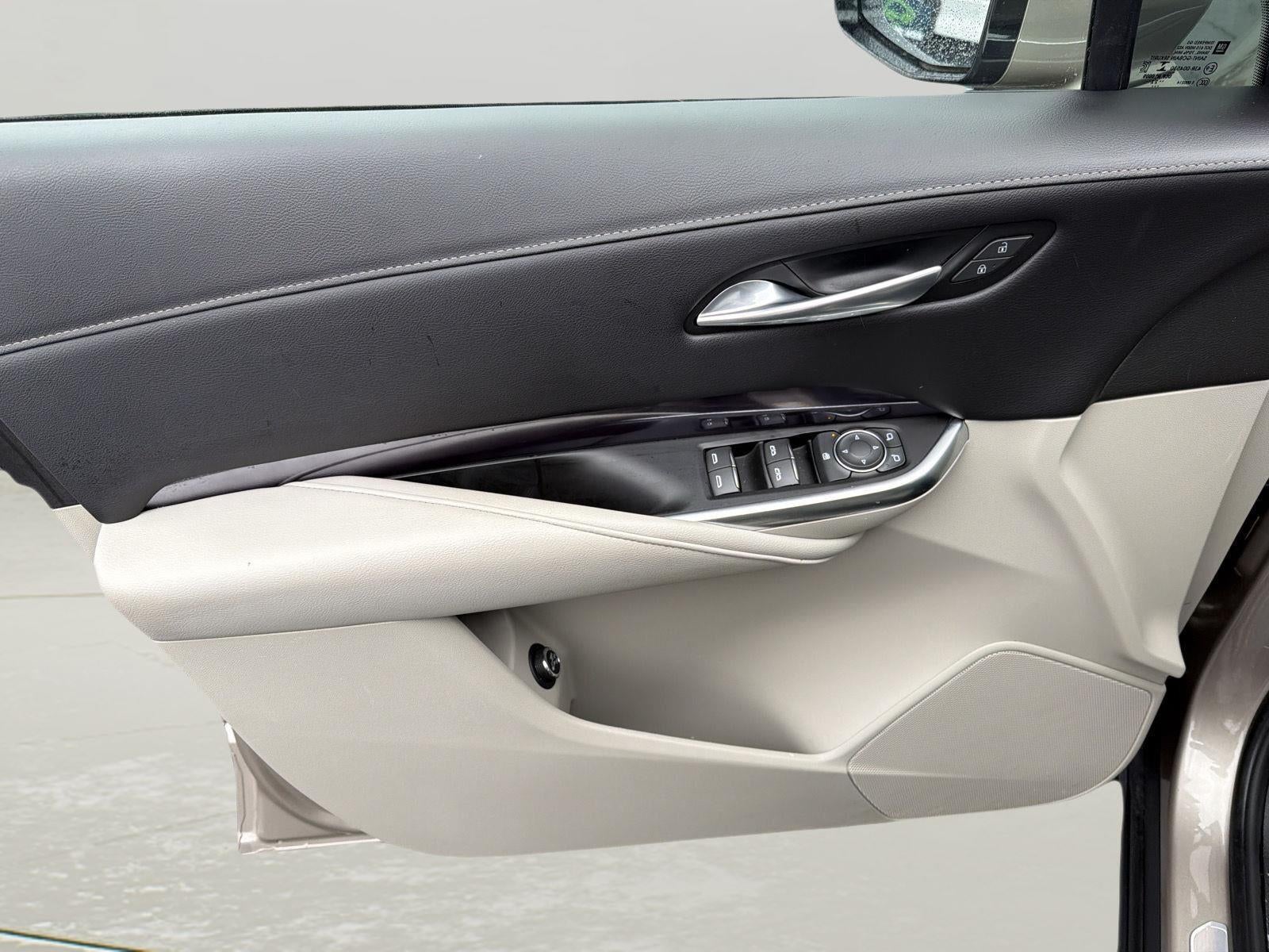 2023 Cadillac XT4 Luxury