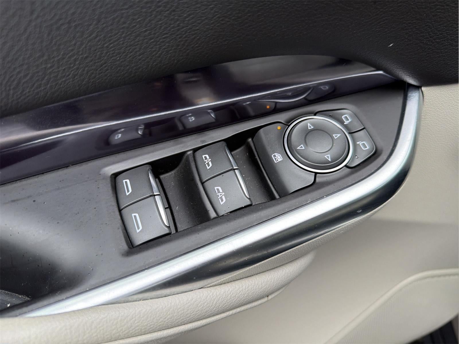 2023 Cadillac XT4 Luxury