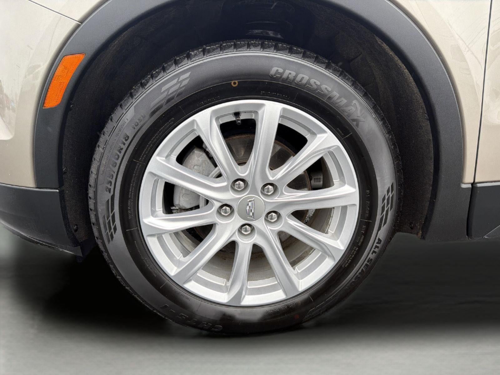 2023 Cadillac XT4 Luxury