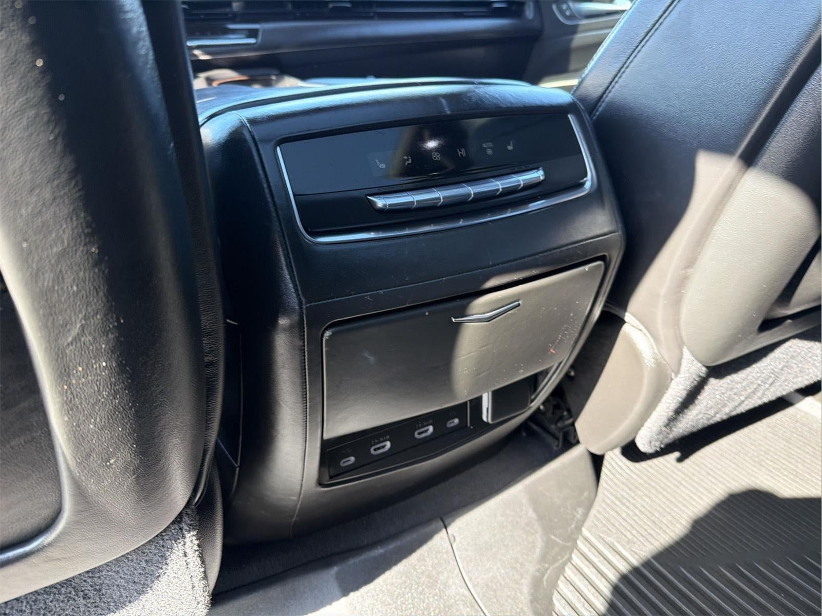 2021 Cadillac Escalade ESV Premium Luxury Platinum