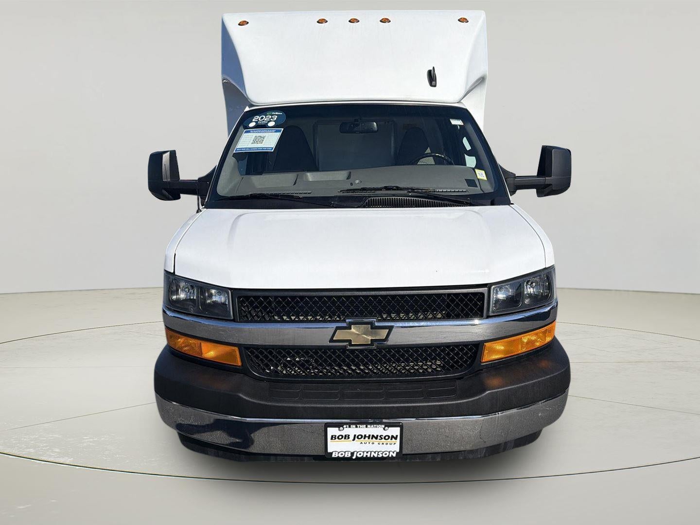 2023 Chevrolet Express Cutaway 3500 Work Van