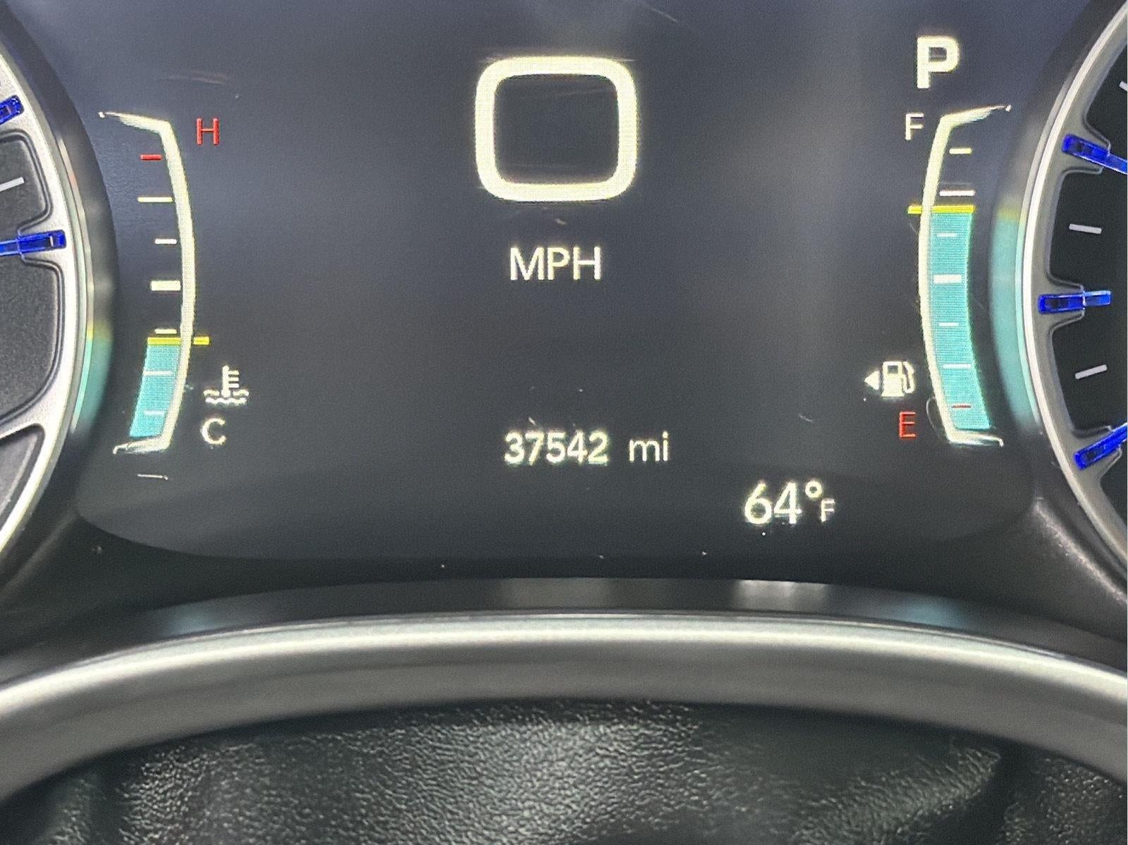 2026 Chrysler Pacifica Select - Photo 17