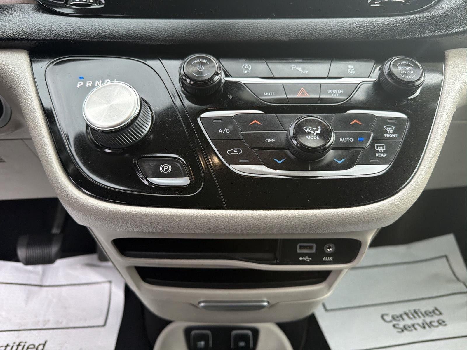 2018 Chrysler Pacifica Touring L